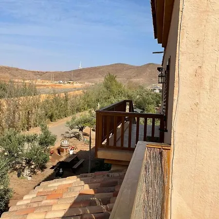 Vistas Al Mar Kır Evi *